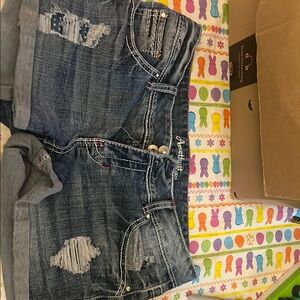 Amethyst Jeans Women's Blue Jean Shorts